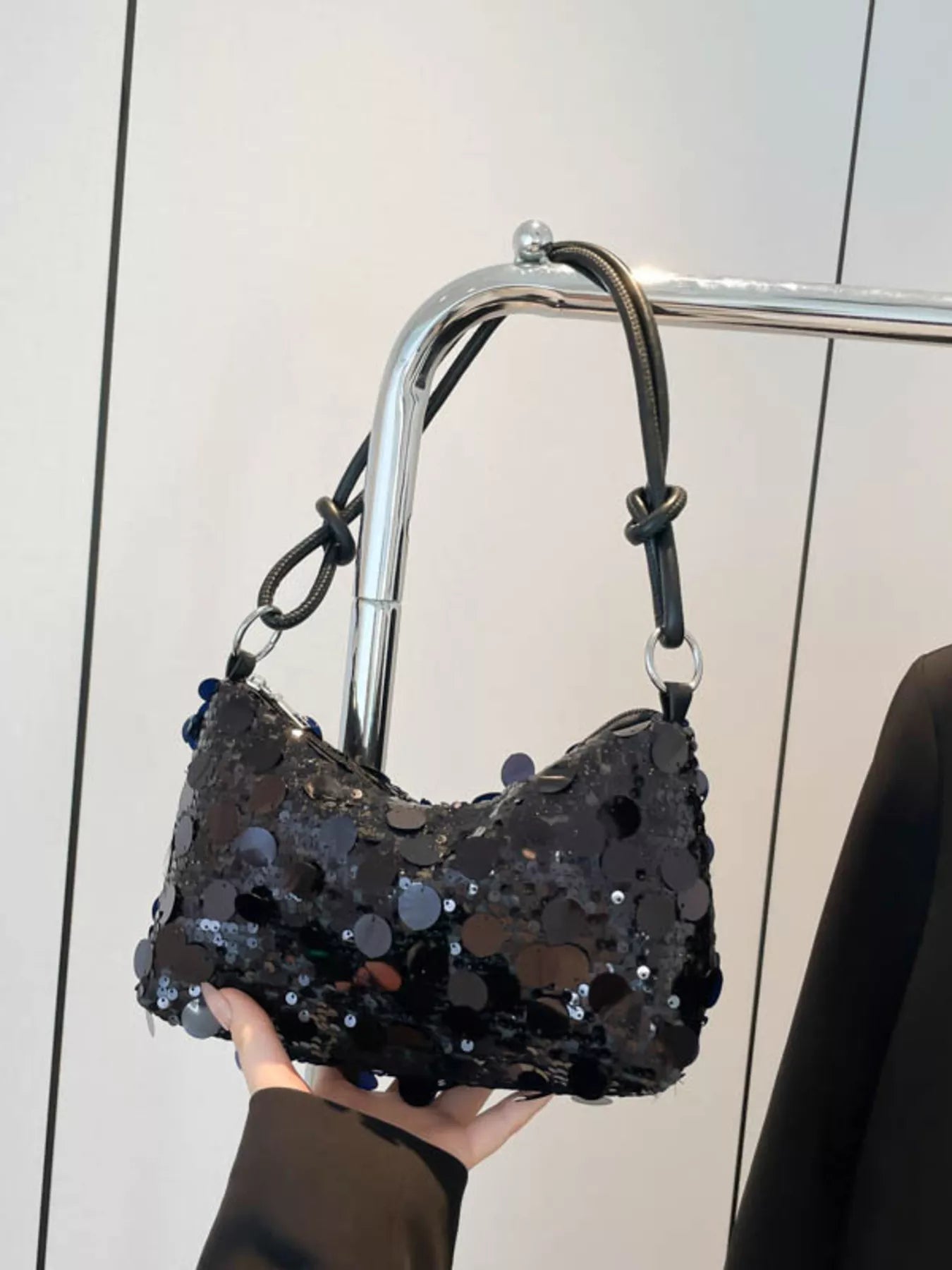 aef47af15aa64b29b8f9f93cdce3b2d5-Max-Origin